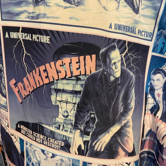 SOLD ON POP Dolls Kill X Universal Monsters Shirt button up - Picture 8 of 10